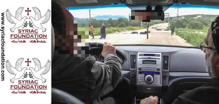 Η τελευταία φωτογραφία του επισκόπου Γιοχάννα στις 17 Απριλίου δηλ.5 ημέρες πριν την απαγωγή.Η φωτογραφία τραβήχθηκε κοντά στη Χομς.