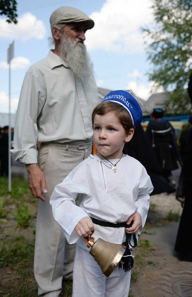 2P20140716-VAR_3760-1200