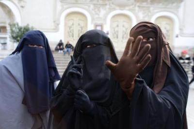 1822270041_B973363942Z_1_20140818093846_000_GRT2VP8T6_1-0