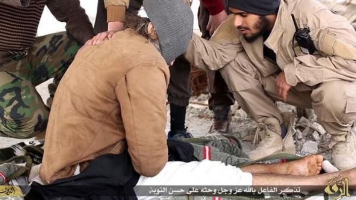 B8rR_2HCcAIq4Lz_839739_highres