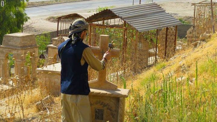 15491_625440857588890_2264357689802342183_n