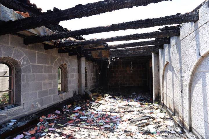 11009388_846815965393981_7547751527409733119_n