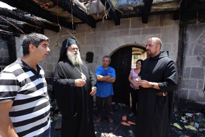 541604_846815568727354_7516739894154849346_n