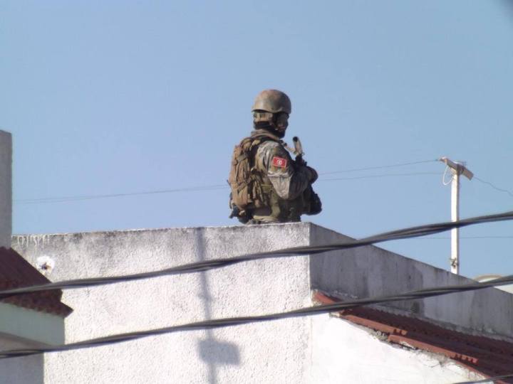 11800152_893697760713693_3232763037818482501_n