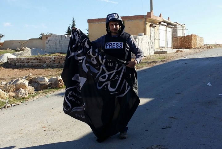 12247175_809653299157016_1984201470298918167_n