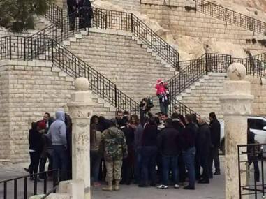 15722733_1242754945772479_233329062_n