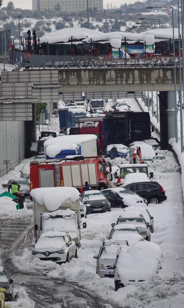 Αυτή η εικόνα δεν έχει ιδιότητα alt. Το όνομα του αρχείου είναι fj9vmf8xmaikxlx.jpg